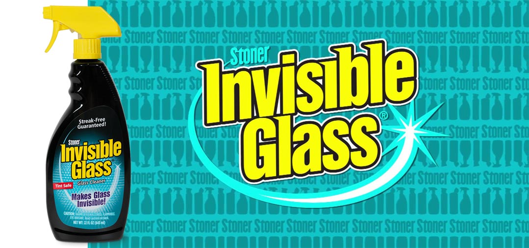 Stoner Invisible Glass le meilleur nettoyant vitres pour le detailing.