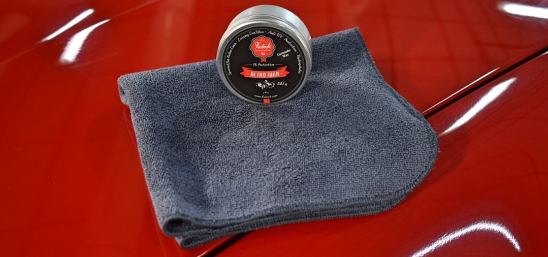 Pour appliquer votre cire carnauba, assurez vous d'avoir une bonne microfibre de buffing ainsi qu'un bon éclairage