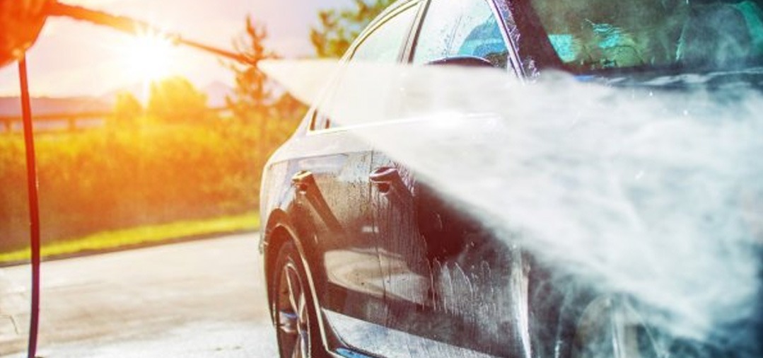 Pour tout savoir sur Car Wash, les Stations de Lavage auto haute pression et trouver la meilleure façon de laver votre voiture