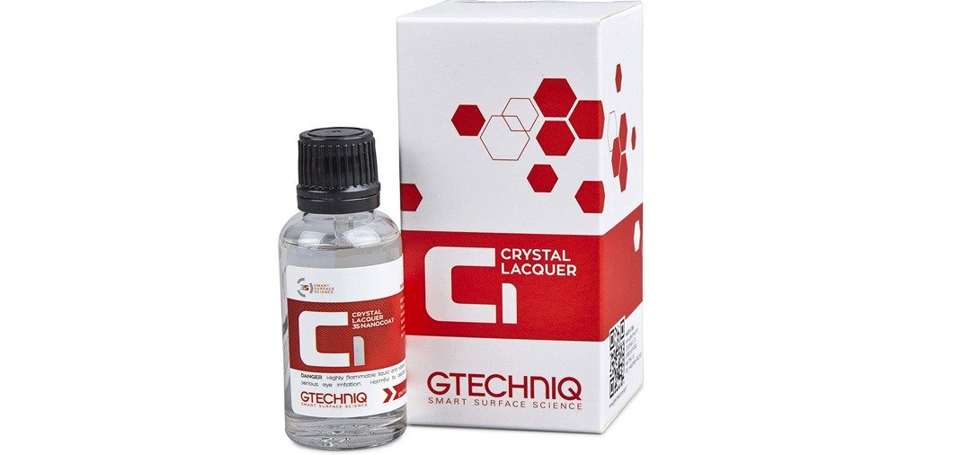 Le C1 Crystal Lacquer de Gtechniq est un traiement céramique longue durée